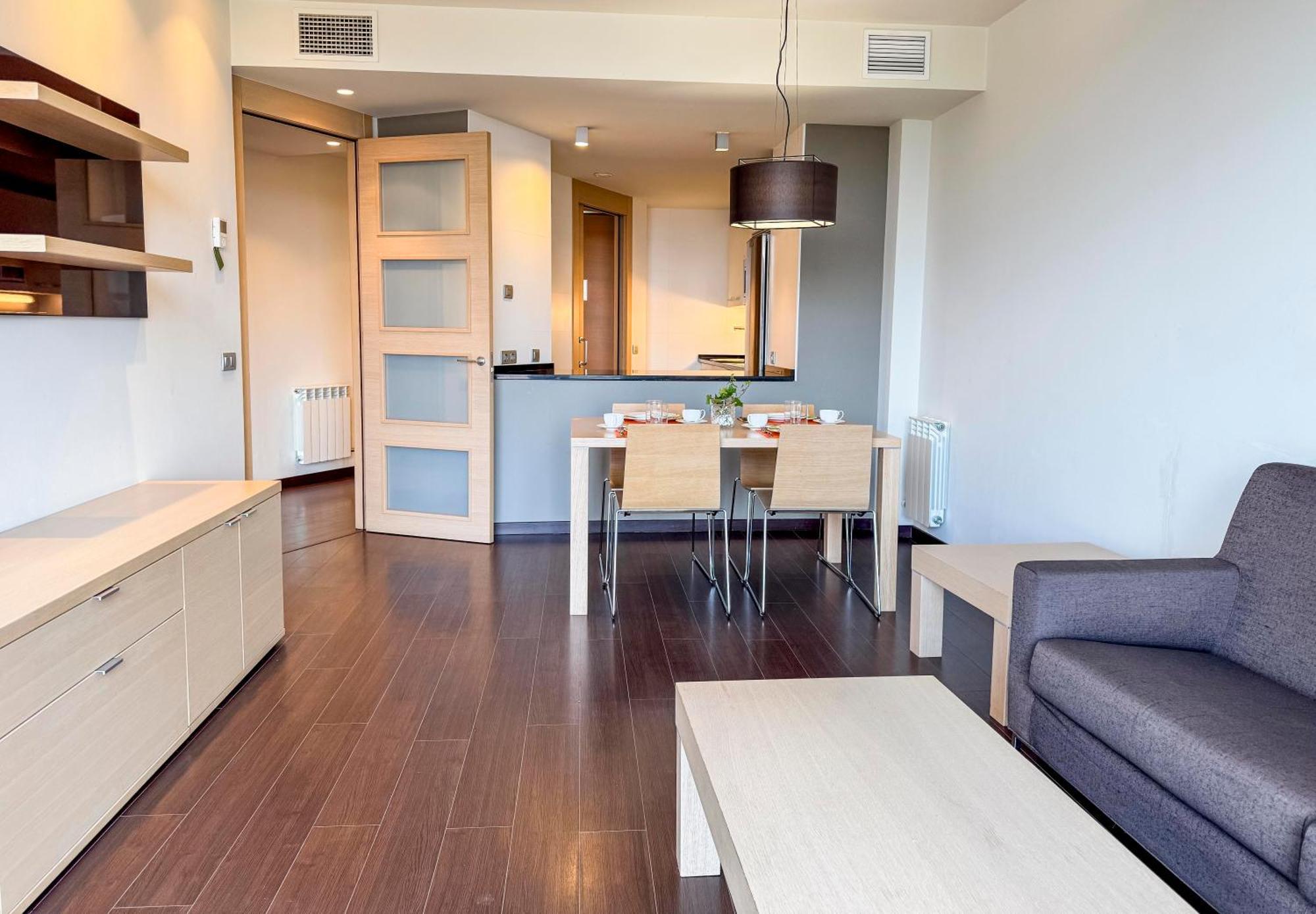 Hotel Jardines De Uleta Suites Vitoria-Gasteiz Exteriör bild
