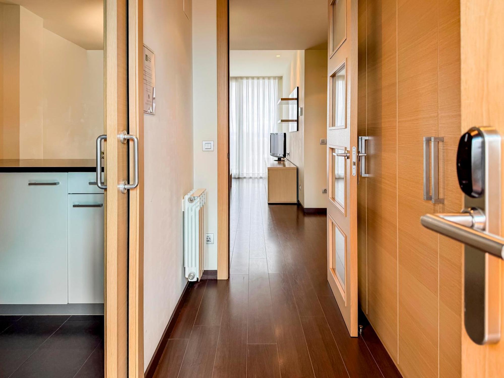 Hotel Jardines De Uleta Suites Vitoria-Gasteiz Exteriör bild
