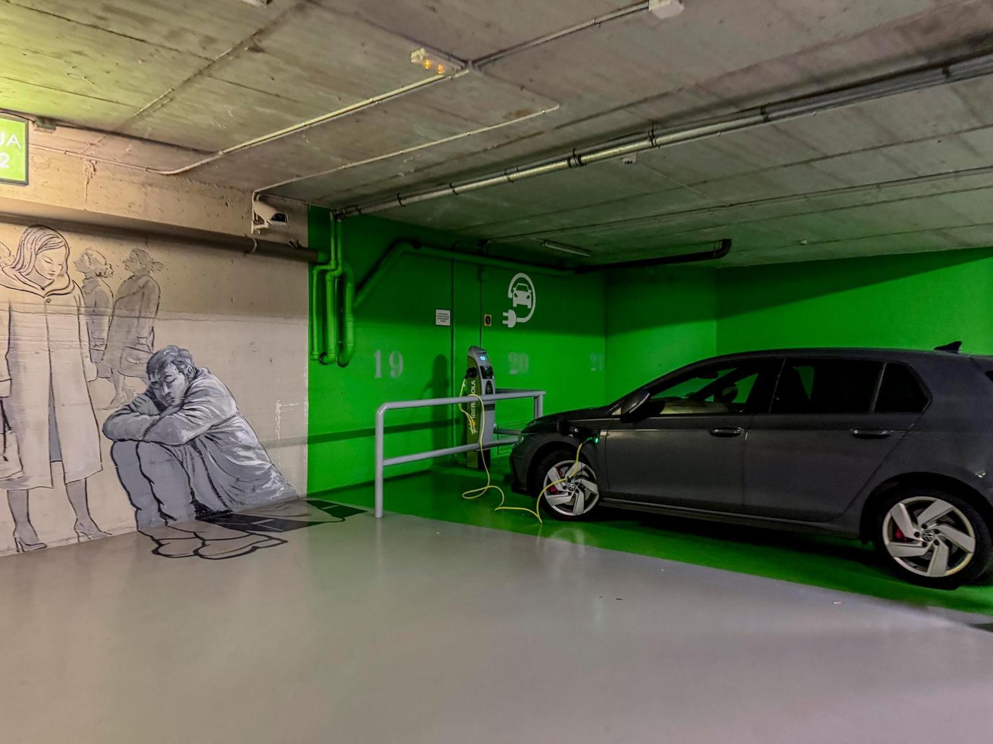 Hotel Jardines De Uleta Suites Vitoria-Gasteiz Exteriör bild
